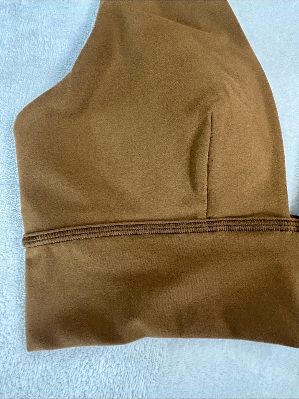 Vuori All The Feels Triangle Bra Rum Women’s Size M - Picture 5 of 16